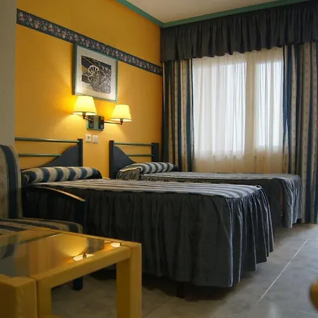 拉斯登纳斯酒店 酒店