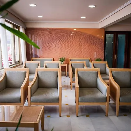 拉斯登纳斯酒店 诺哈