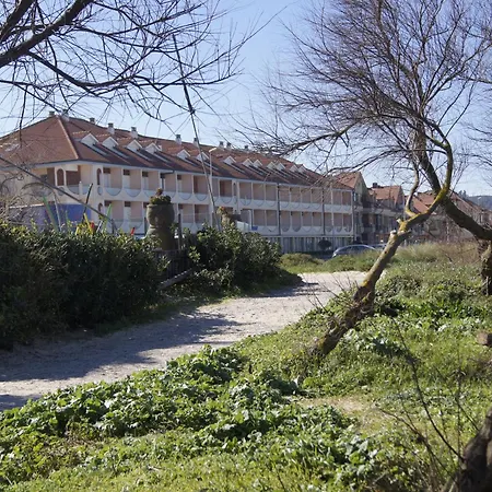 拉斯登纳斯酒店 2* 诺哈