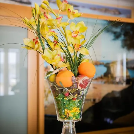 拉斯登纳斯酒店 酒店 2*